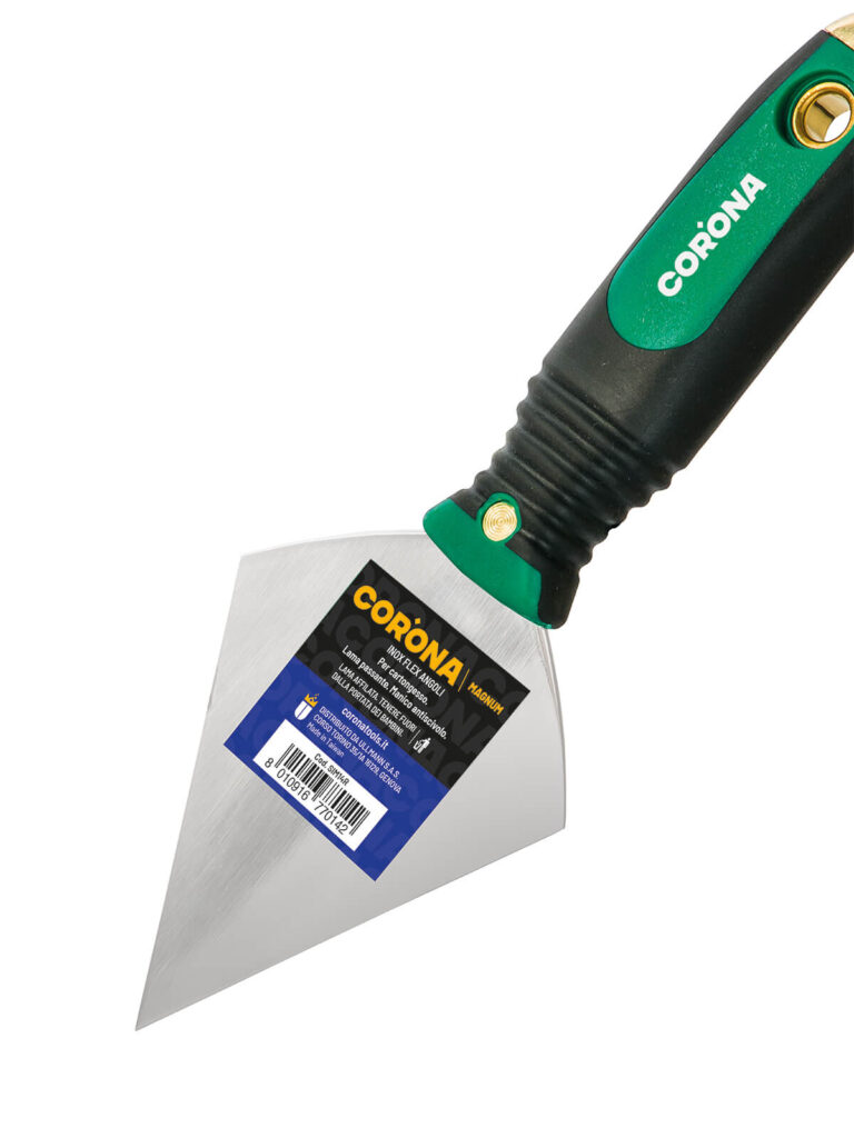 Raschiatore in inox per angoli Magnum del Brand Corona, distribuito da Ullmann.